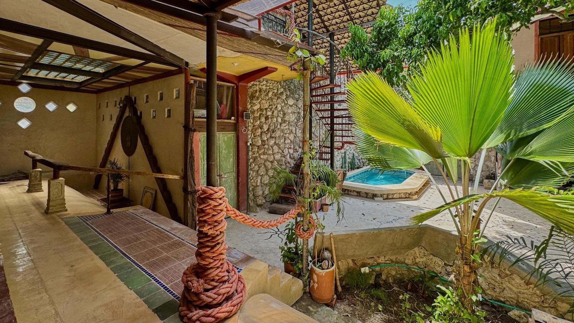 Casa Del Tunel In Getsemani Pensión 3*