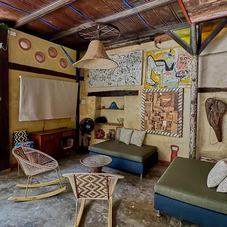 Casa Del Tunel In Getsemani Cartagena