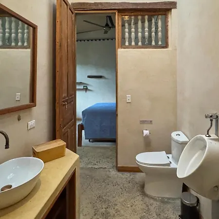 Casa Del Tunel In Getsemani Pensión
