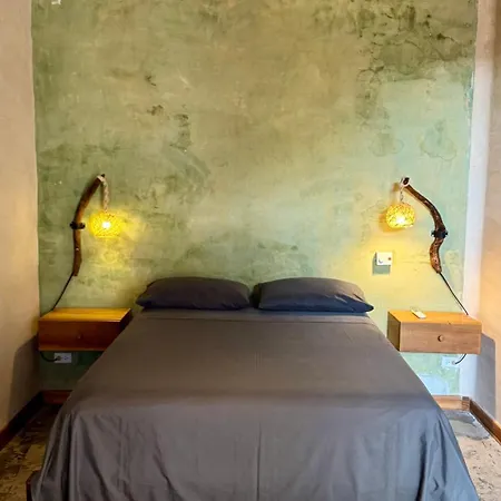 Guest house Casa Del Tunel In Getsemani 3*
