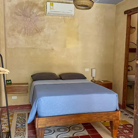 Pensión Casa Del Tunel In Getsemani 3*