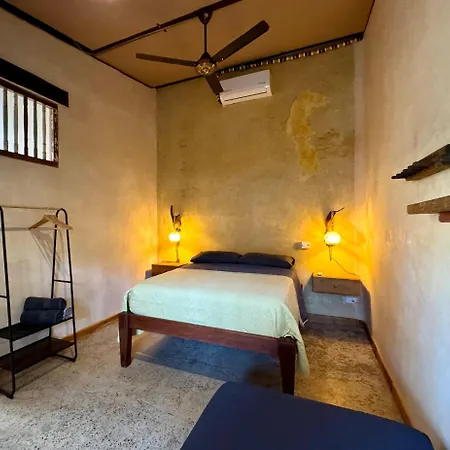 Pensión Casa Del Tunel In Getsemani Cartagena