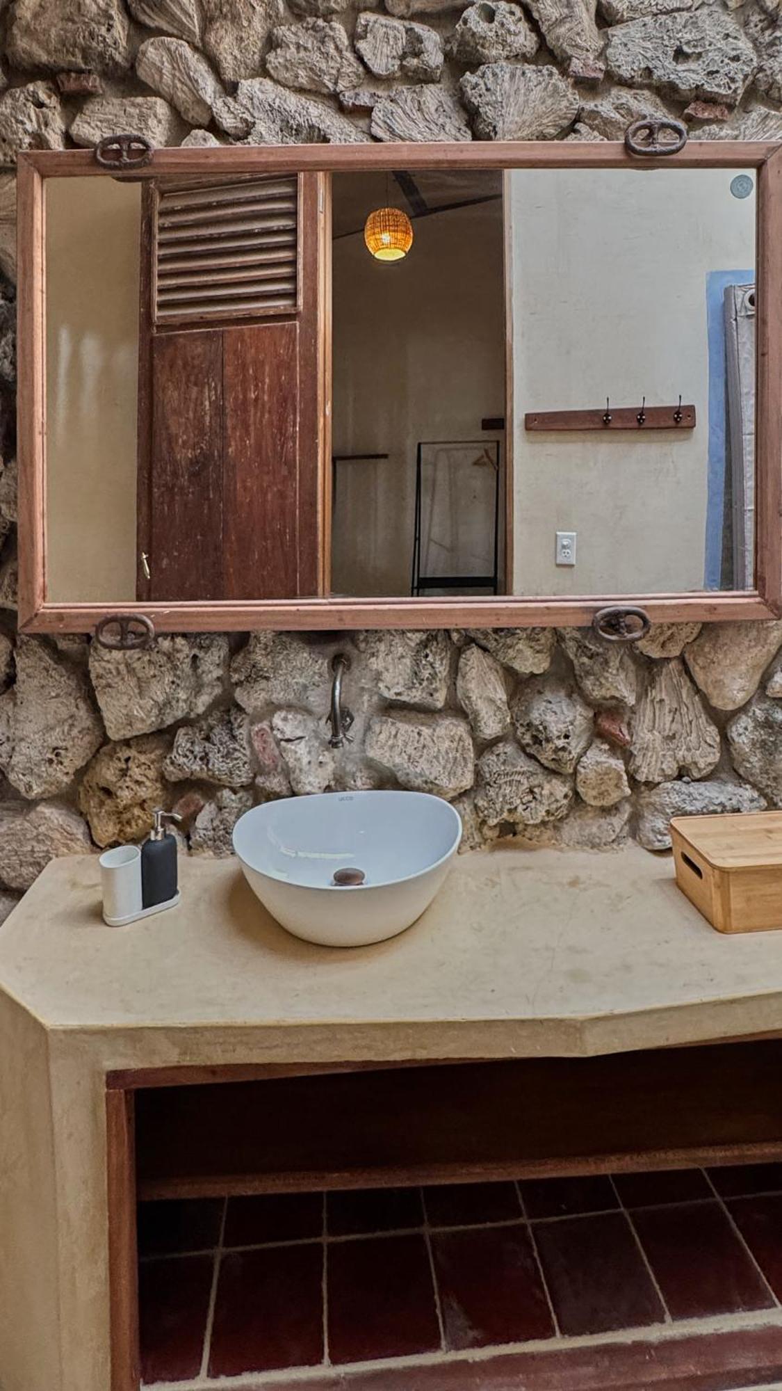 Casa Del Tunel In Getsemani Pensión